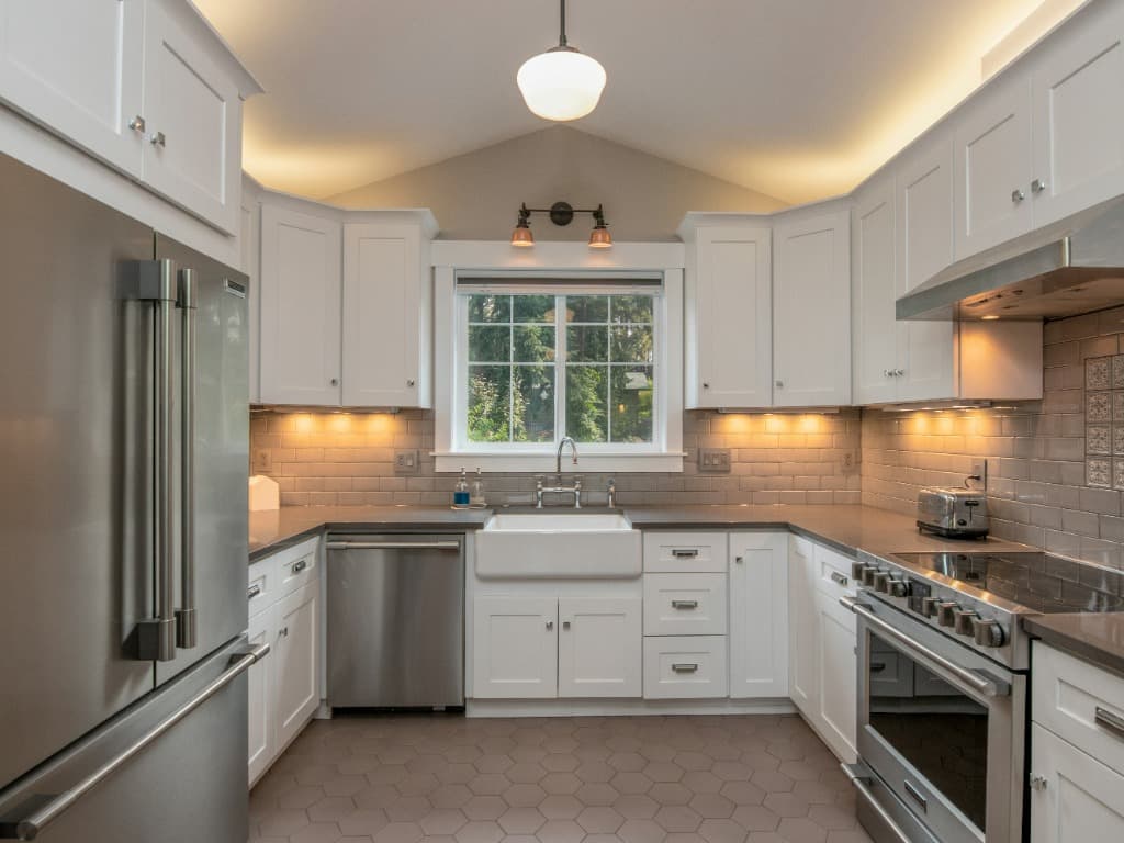 image of a recently remodeled kitchen